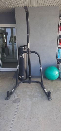 Hundred pound boxing bag