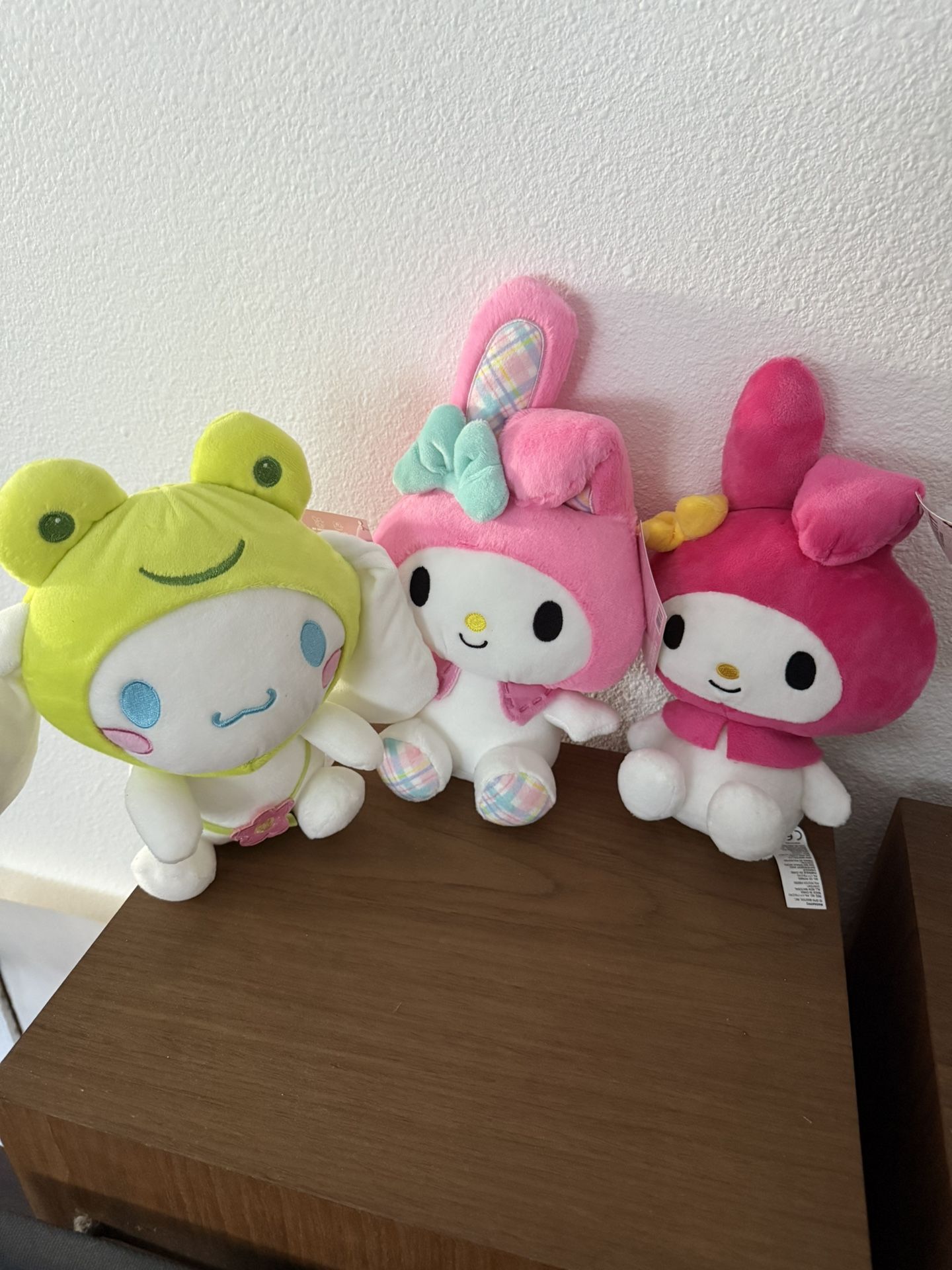 Hello Kitty Plushie Stuffed Animals Melody