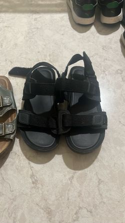 Sandals Size 11