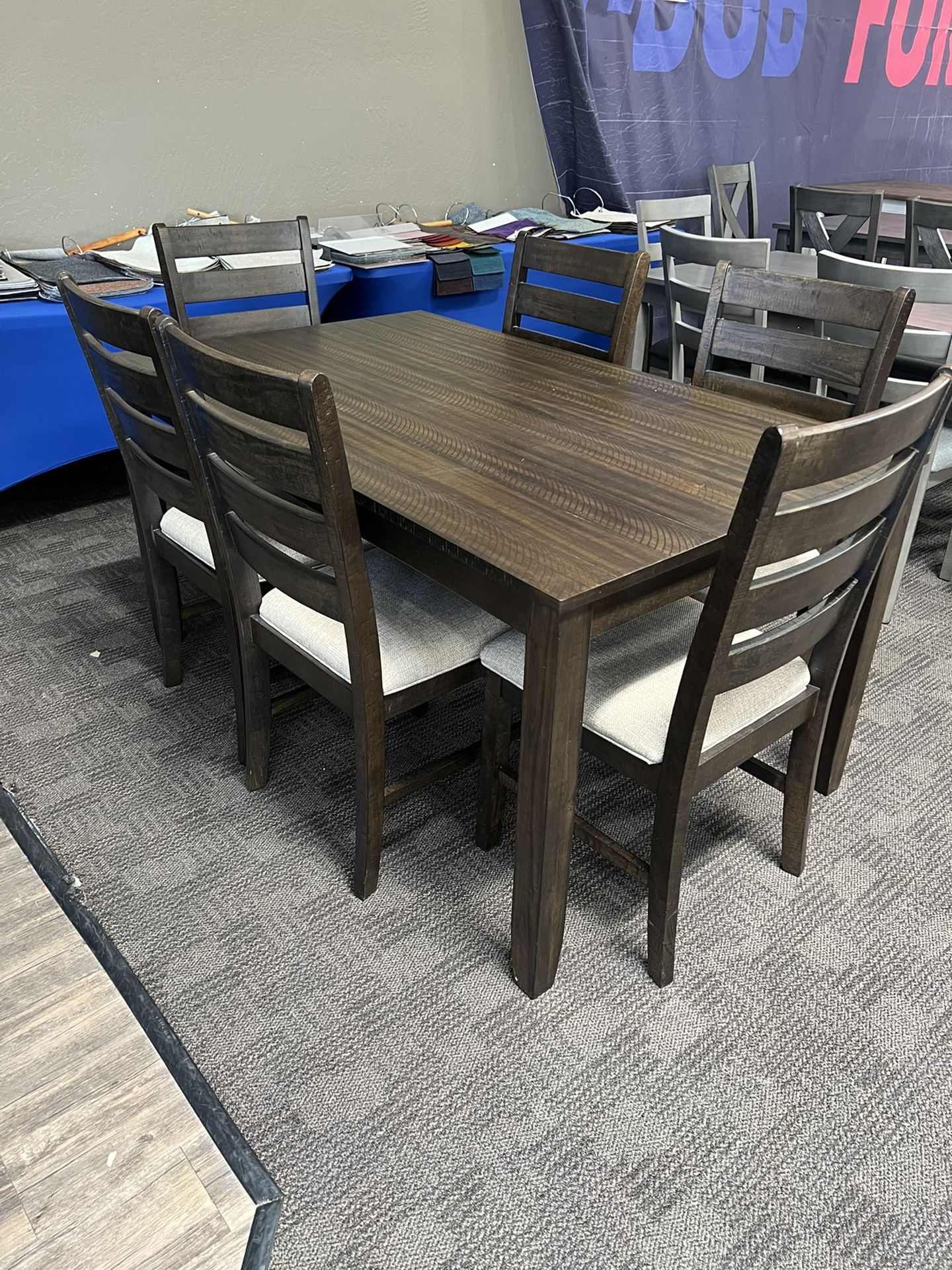 Brown Dining Kitchen Table And Chairs 