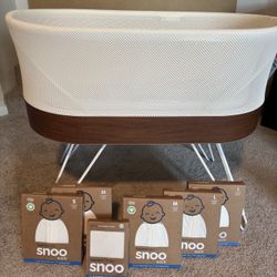SNOO Smart Sleeper Bassinet 