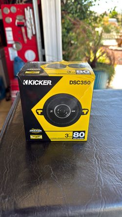 Kicker DSC350 speakers
