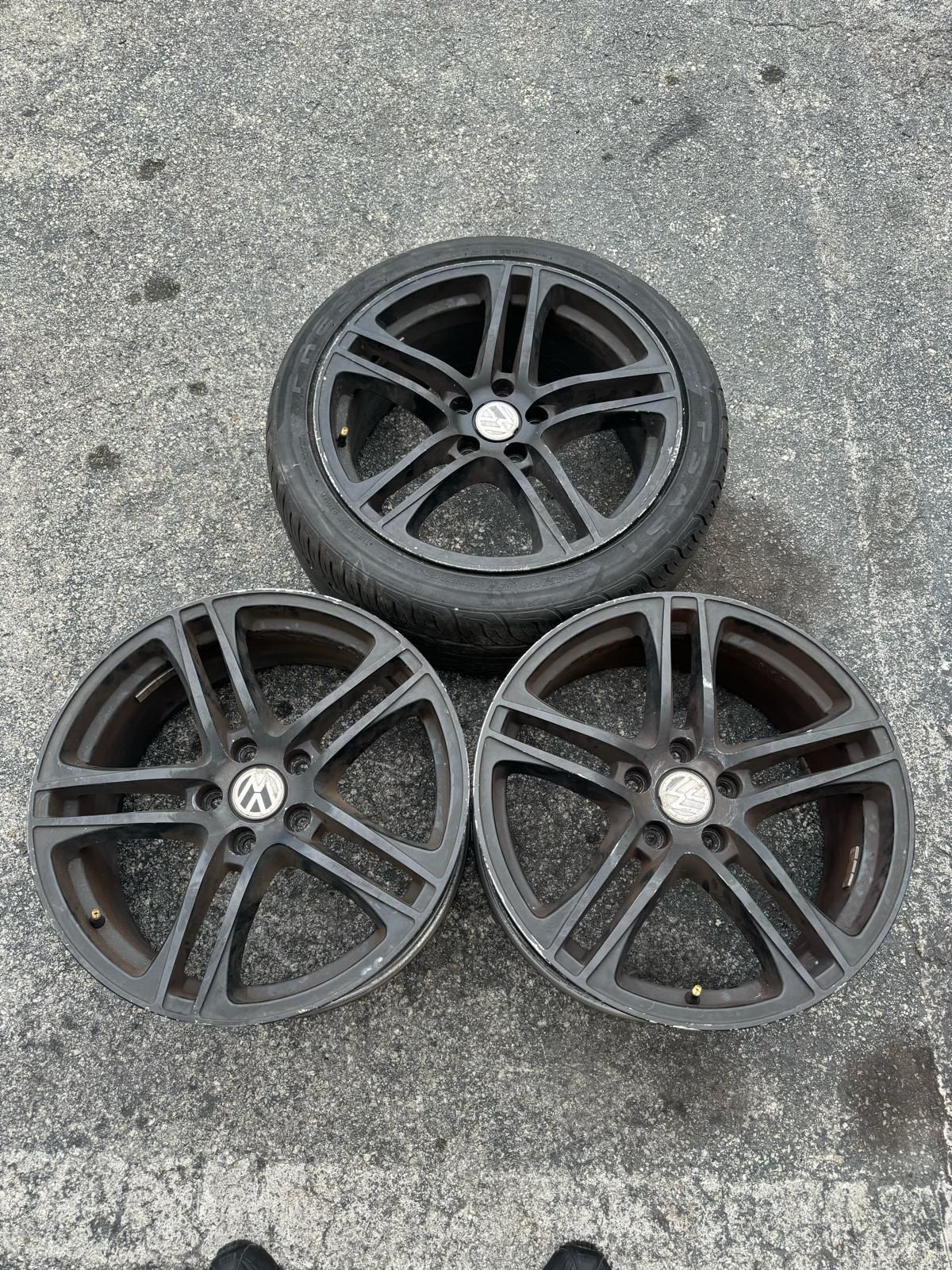 3 Spare Rims 18 Volkswagen 5 Lugs 112 mm