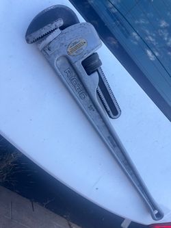 36” Aluminum Pipe Wrench