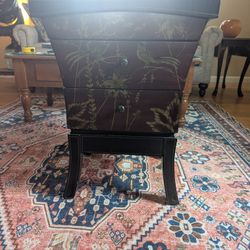 End Table With Chess/Checker Board