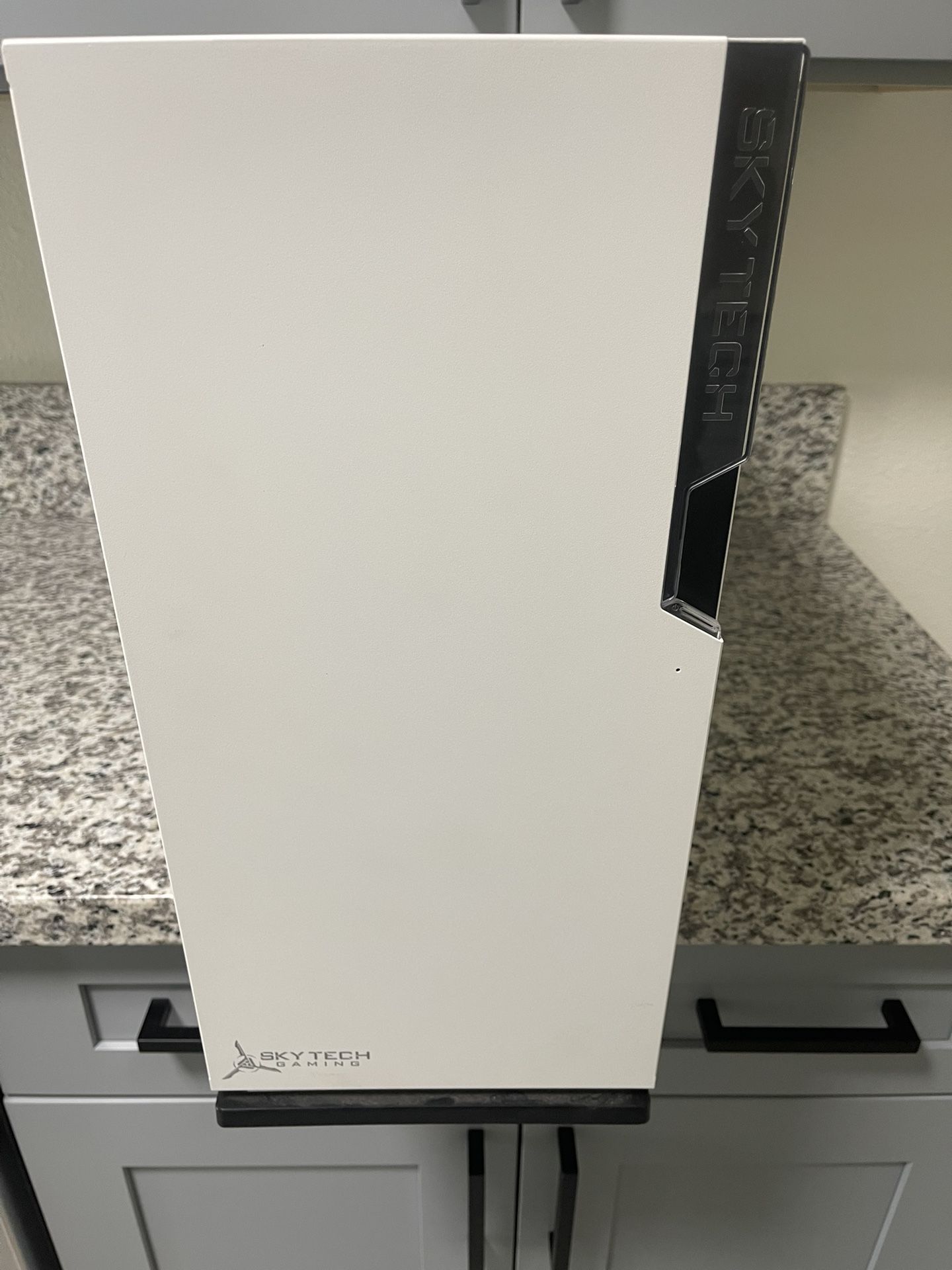 Gaming PC (for Parts) All Working Good