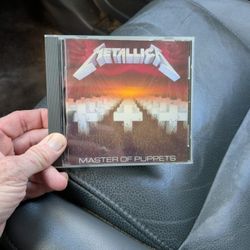 Vintage Metallica MASTER OF PUPPETS C.D.