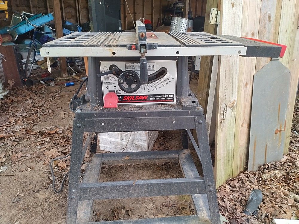 SkillSaw 10" Saw