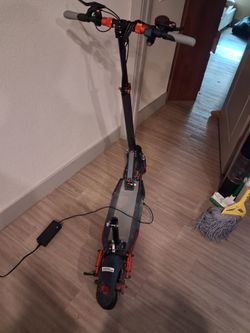 Electric scooter