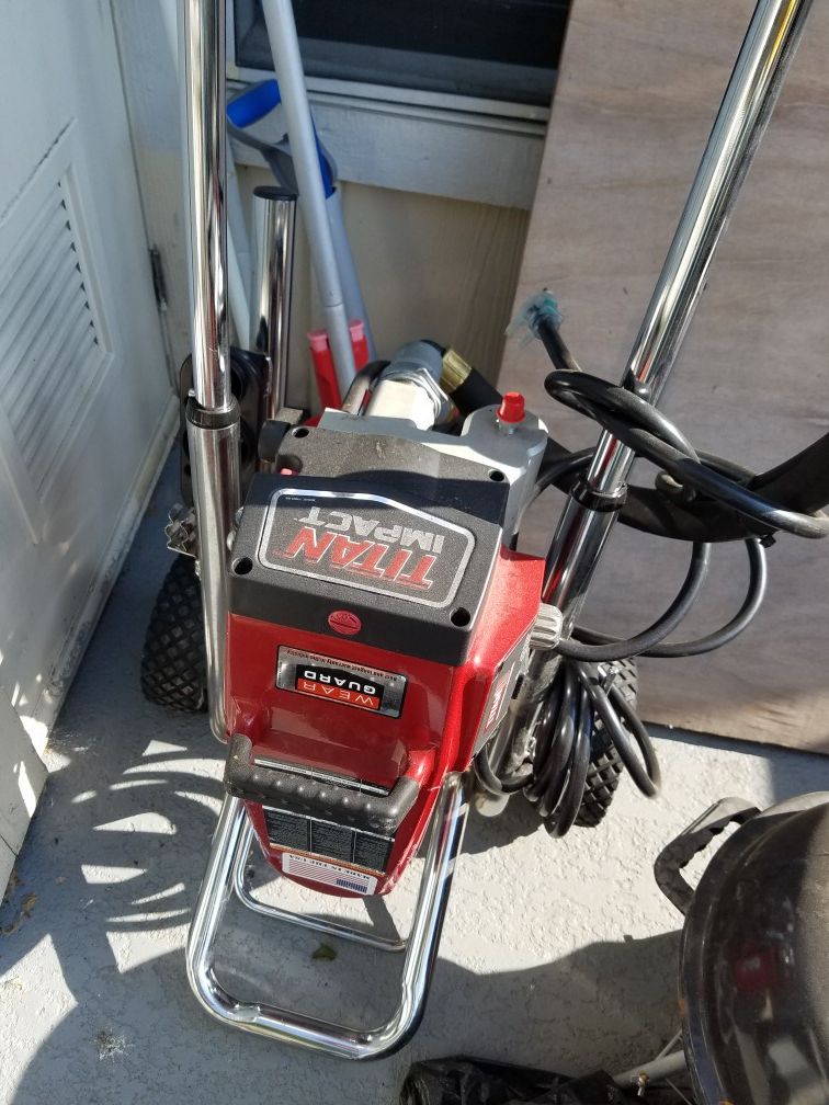 Titan impact 540 low rider airless paint sprayer