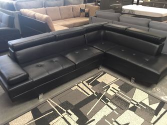 BRAND NEW ADJUSTABLE HEAD REST SECTIONAL SOFA