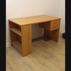 Free Desk