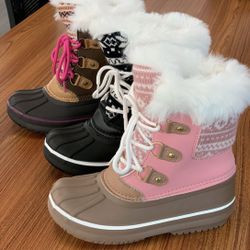 Snow Boots Kids Sizes 9,10,11,12,13,1,2,3,4 $25 Each Pair