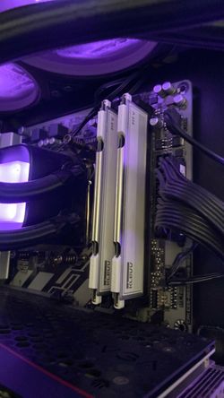 16 GB DDR5 RAM Kit (2x8 Sticks)