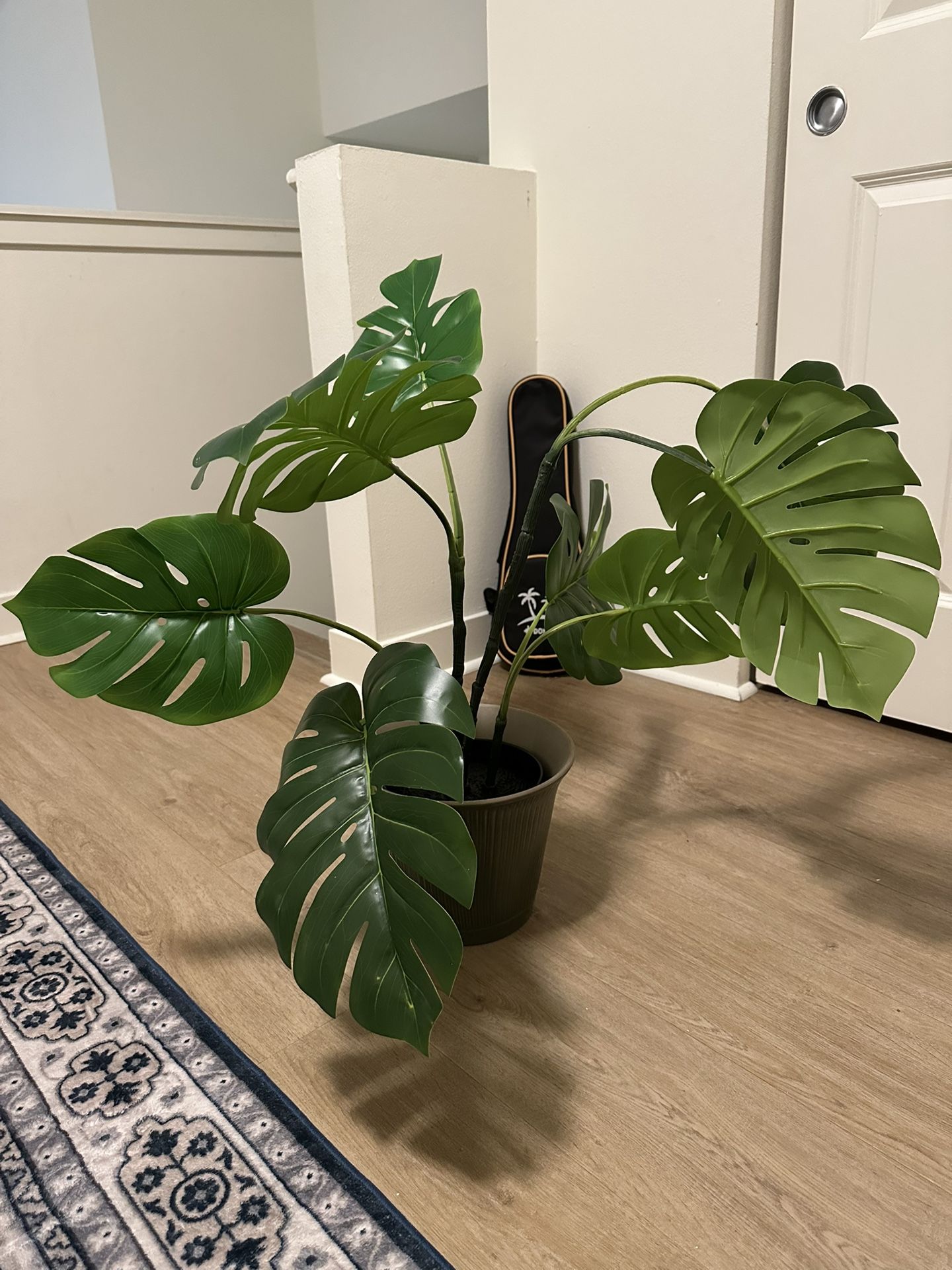 Fejka Plant With Pot