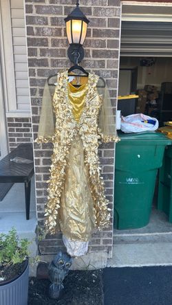 Halloween dress with wings