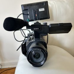 Sony NXCAM