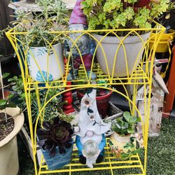 PLANT STAND