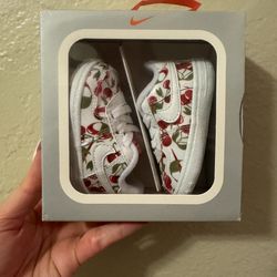 Nike Air Force 1 Crib SE Sneakers Limited Edition Cherries Infant Unisex 4c - Kids | Color: White | Size: 4