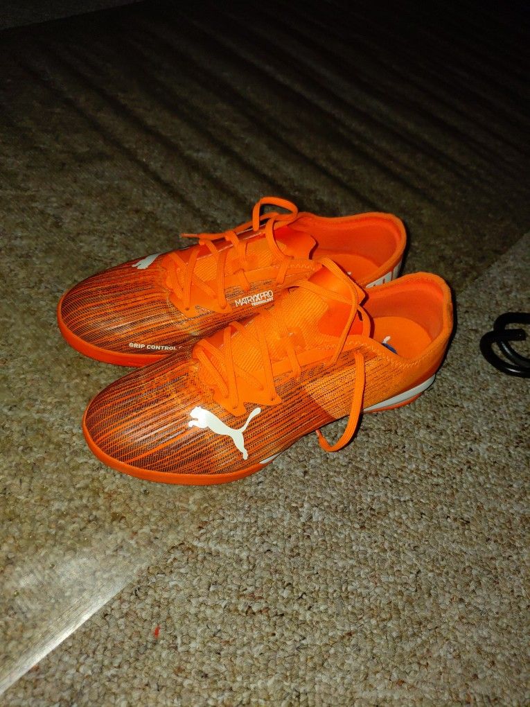 Puma Orange 🍊