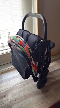 Baby Ready2Jet Compact Stroller, color Geo pop