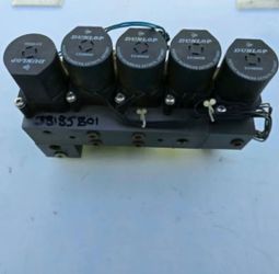 VALVE BLOCK EAS AIR SUSPENSION RANGE ROVER 4.0/46