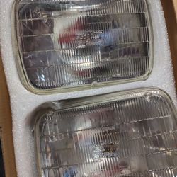 Headlights Dodge Ram D150