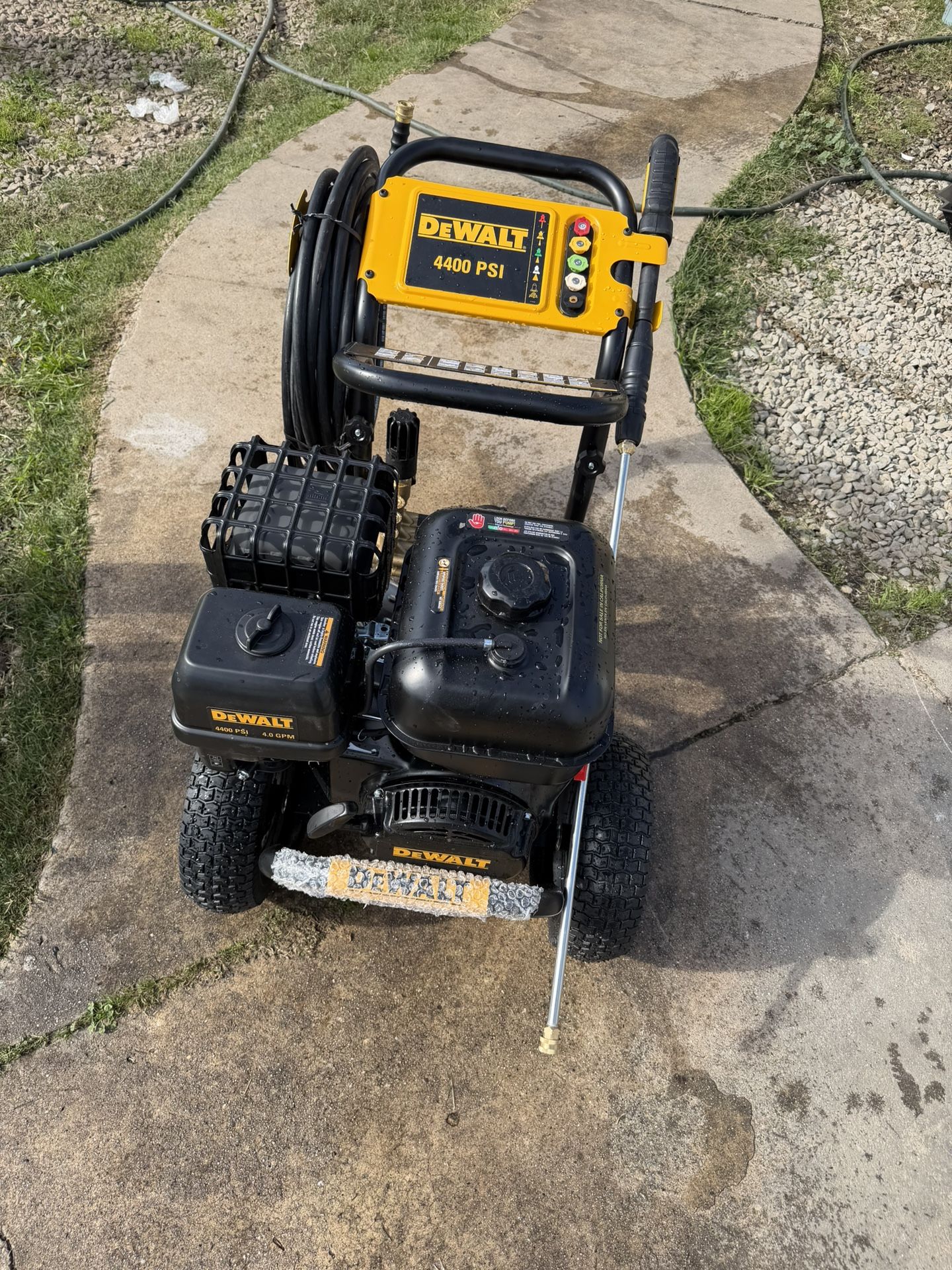 4400 PSI 4.0 GPM Cold Water Gas Pressure Washer by DEWALT