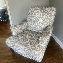 Accent chair