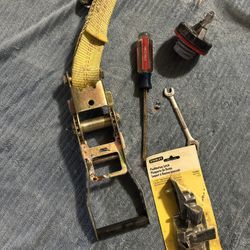 Miscellaneous Stuff/ Craftsman / Push Button Gate Latch And Gas Cap With Key 