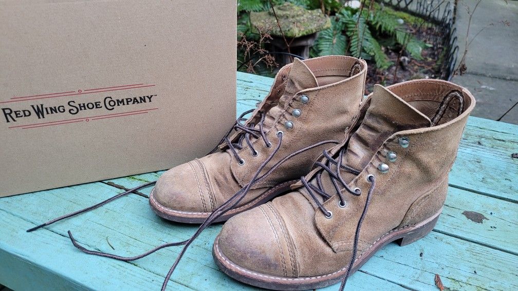 Red Wing Womans Boots