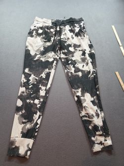 women's white camo mesh sweatpants by Bebe Sport size S