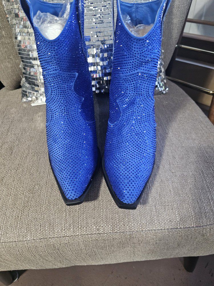 Boots Ladies Blue Sparkles-size 8