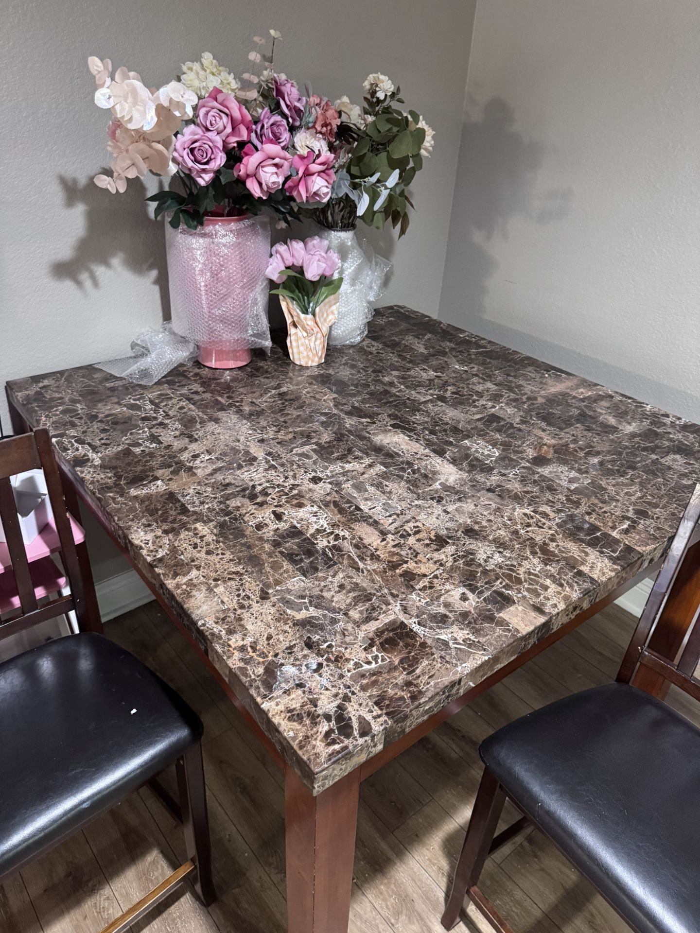 Dinning Table With 6 Chairs