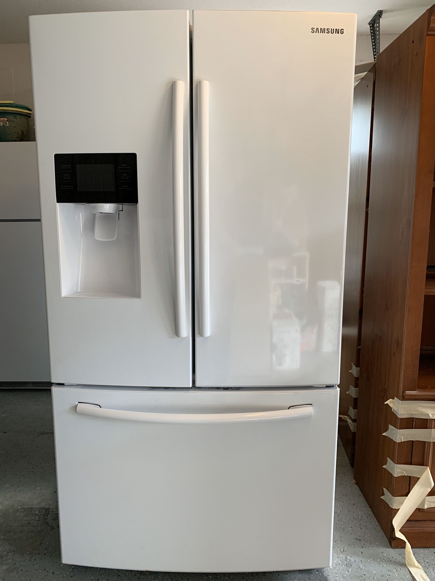 Samsung Refrigerator 26 cu ft