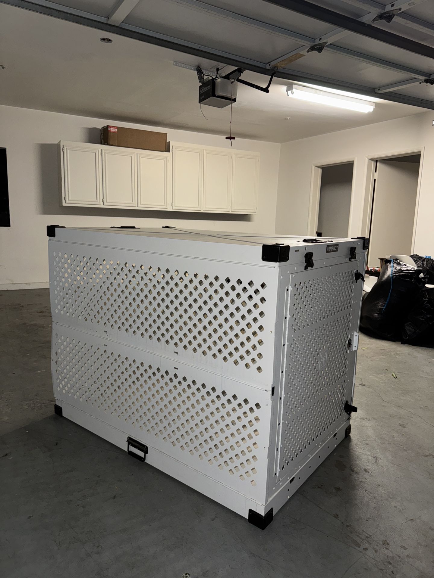 XL Impact Dog Crate