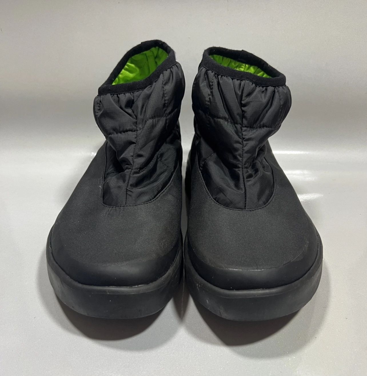 Oofos OOmg Bootie Mens Size 10.5 Boots Black Shoes Ankle Recovery Pull On Nylon