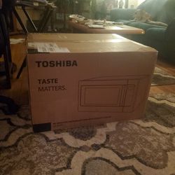 Unopened Brand New Double Ordered Toshiba Microwave