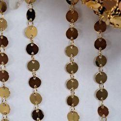 10 Yards Fancy Chain: Electro Plated Gold Chain. / Cadena Fancy En Baño De Oro.