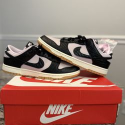 Nike Dunk Low  “pink Foam” 