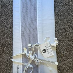 Regalo Bed Rail / Toddler Bed Guard – Like New