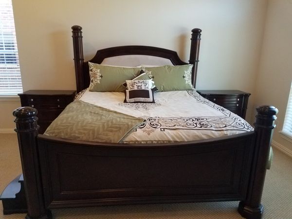 Dumont Cherry 5pc King Low Poster Bedroom Set With Pillowtop King Size Mattress For Sale In Frisco Tx Offerup