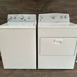 Maytag Washer And Gas  Dryer 