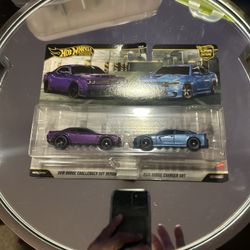 Hot Wheels 18 Dodge Challenger SRT Demon / 15 Dodge Charger SRT 2-Pack 2026-U