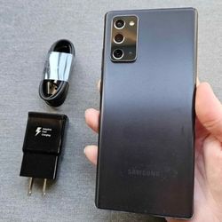 SAMSUNG  Galaxy Note 20, Factory Unlocked,  Excellent Condition.  Like New 