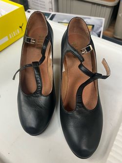 Dance shoes 7.5 Black