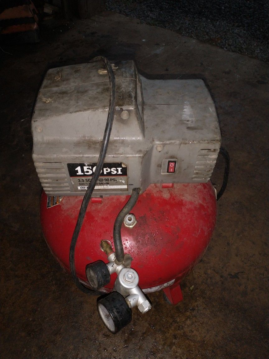 6 Gal Air Compressor