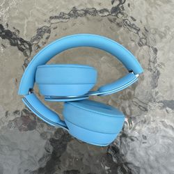 Beats Solo Pro