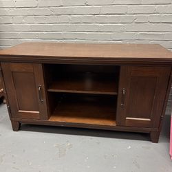 Tv table