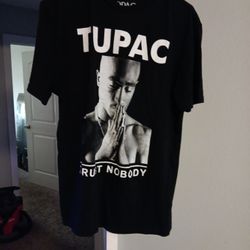 TUPAC T - SHIRT